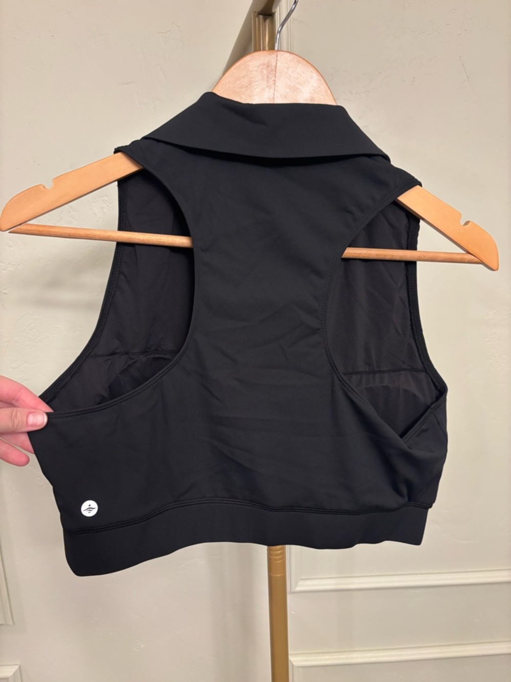 HALARA Collared Crop Top Black Padded Stretchy Active Top - Golf Tennis MSRP $45 - Picture 4 of 4